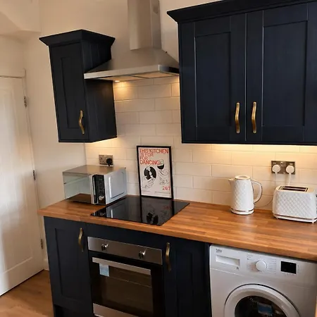 The Haddon Collection 3 En-suite Bedrooms Leeds (West Yorkshire)