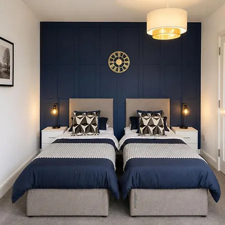 The Haddon Collection 3 En-suite Bedrooms Holiday home *